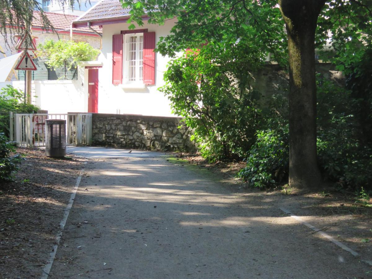 La Petite Maison Гренобль Экстерьер фото